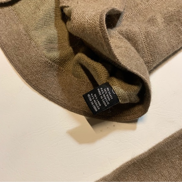 Women's Jane Ashley Medium Button Up Wool Sweater Cardigan Beige - Picture 6 of 9